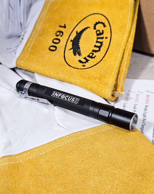 Long/Short LED Inspection Light with Adjustable Zoom