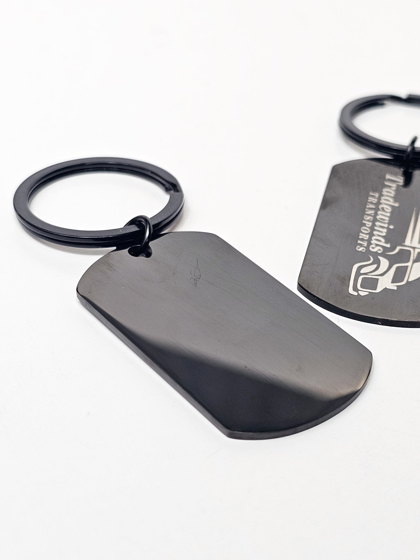 Shiny Zinc Alloy tag Keychain