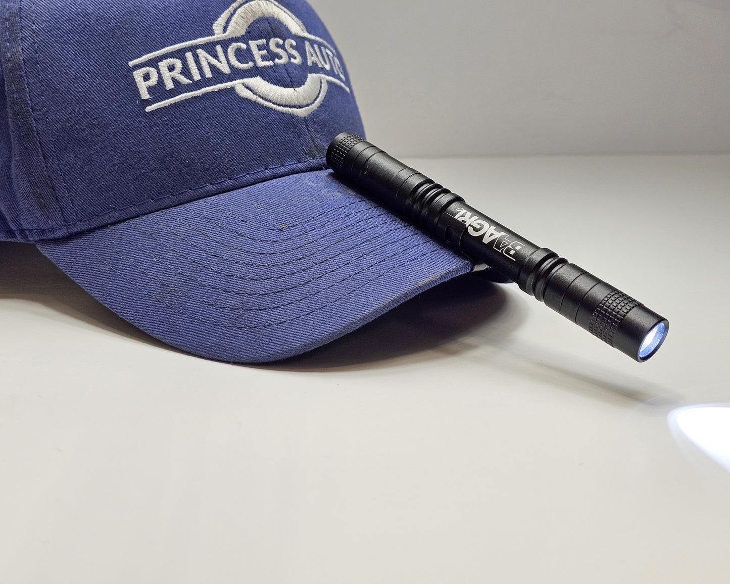 Basic LED Long Range Flashlight