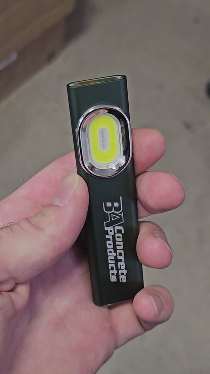 T8 700 Lumen LED USB-C Rechargeable Work Light